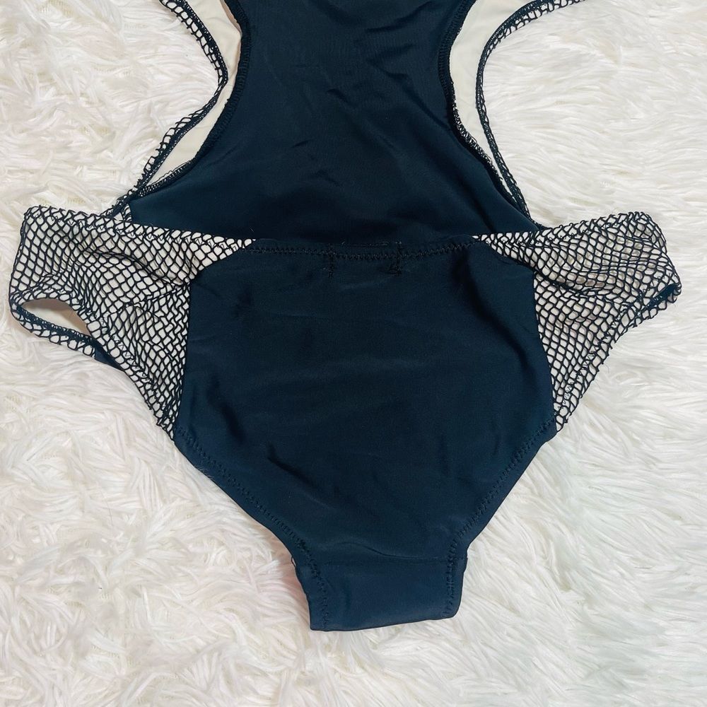 EUC Tripp Black One Piece Plunge Swimsuit Monokini - Picture 13 of 16